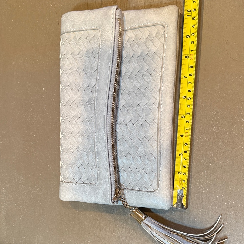 Elegant Gray Woven Clutch